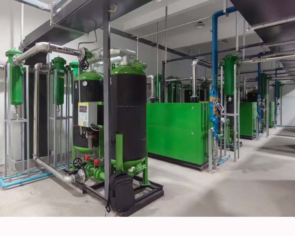萨震节能空压机在锂电行业的优势体现​