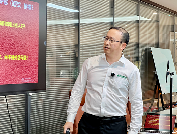 萨震压缩机（上海）有限公司程总